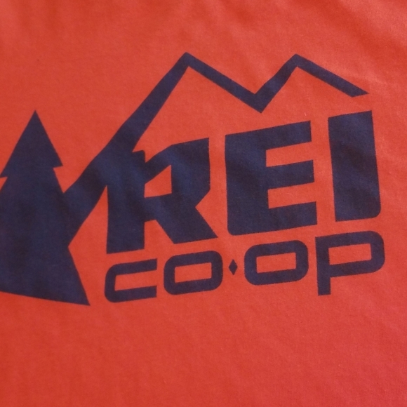 REI Other - 🔥🚵‍♂️🔥rei coop tee🔥🚵‍♂️🔥